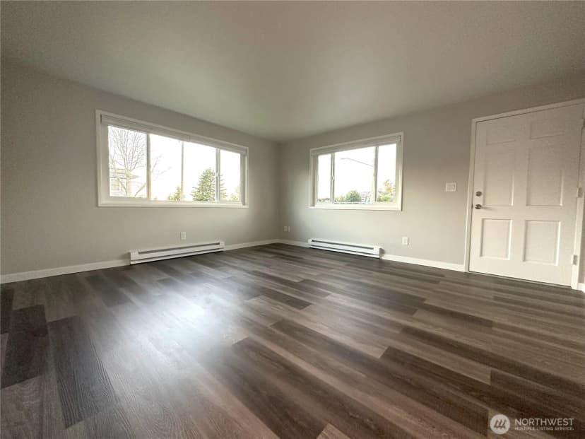 Property photo for 2501 Rucker Avenue, Everett photo 23