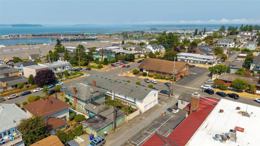 Property photo for 2501 Rucker Avenue, Everett photo 7