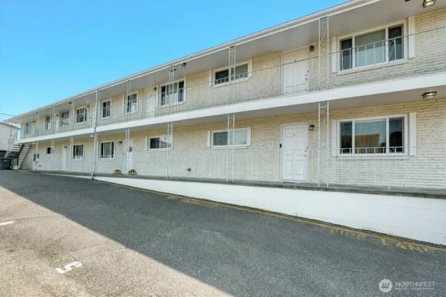 Property photo for 2501 Rucker Avenue, Everett photo 2