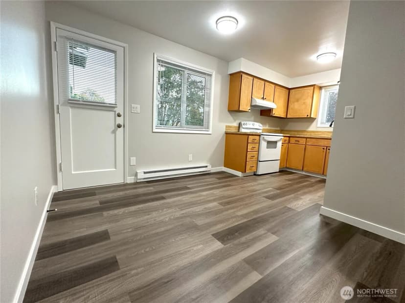 Property photo for 2501 Rucker Avenue, Everett photo 35