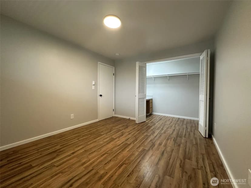 Property photo for 2501 Rucker Avenue, Everett photo 19