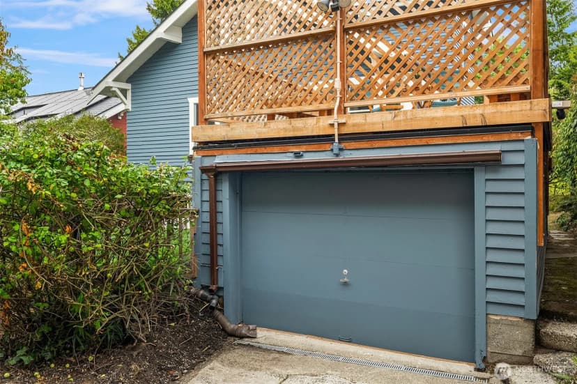 Property photo for 311 N 47th Street, Seattle photo 39