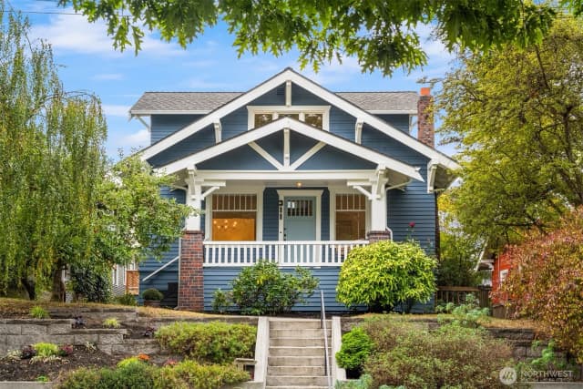 Property photo for 311 N 47th Street, Seattle