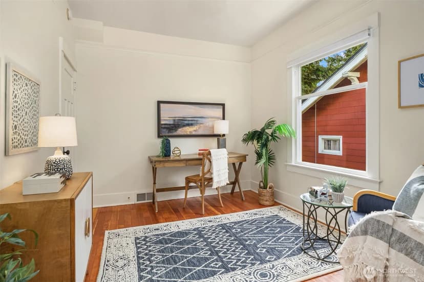 Property photo for 311 N 47th Street, Seattle photo 21