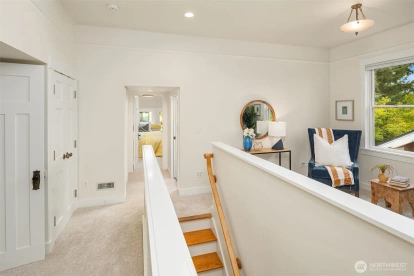 Property photo for 311 N 47th Street, Seattle photo 22