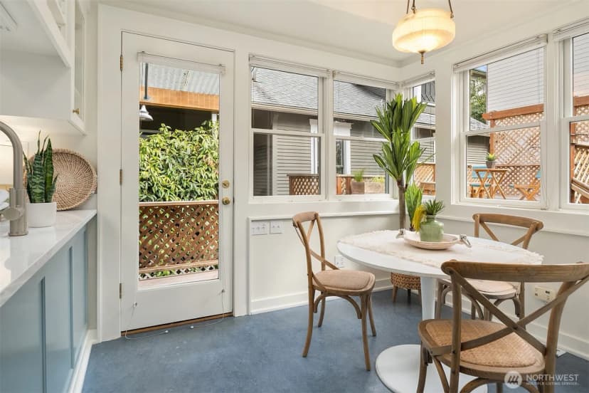 Property photo for 311 N 47th Street, Seattle photo 17