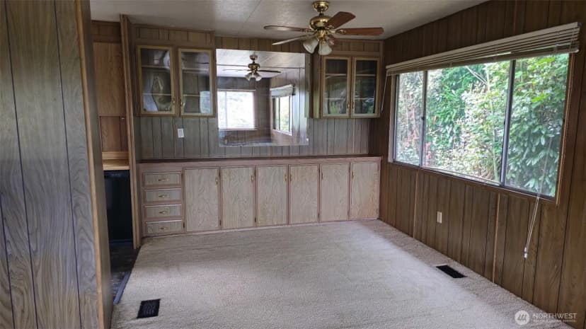 Property photo for 22430 Cedarview Drive E, Bonney Lake photo 5