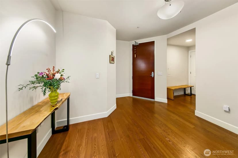 Property photo for 1920 4th Avenue #502, Seattle photo 16