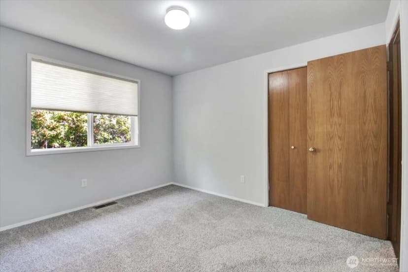 Property photo for 2928 209th Place Sw, Lynnwood photo 16