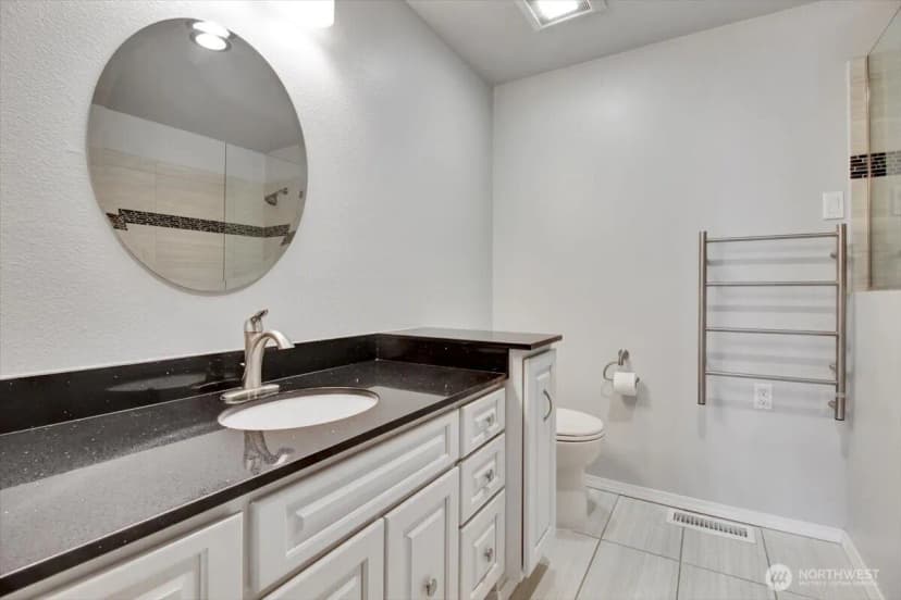 Property photo for 2928 209th Place Sw, Lynnwood photo 22