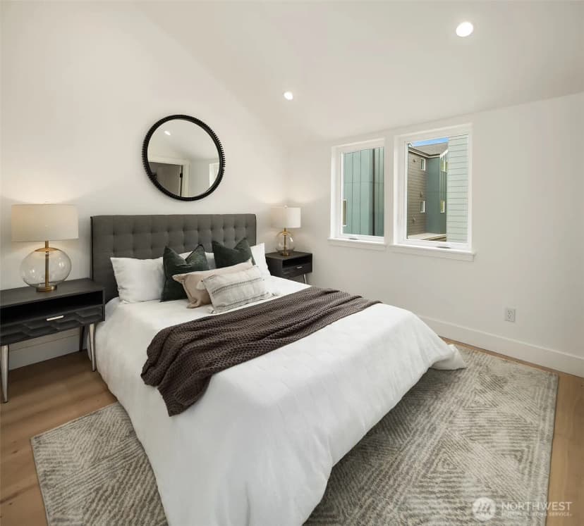 Property photo for 535 N 70th Street, Seattle photo 19