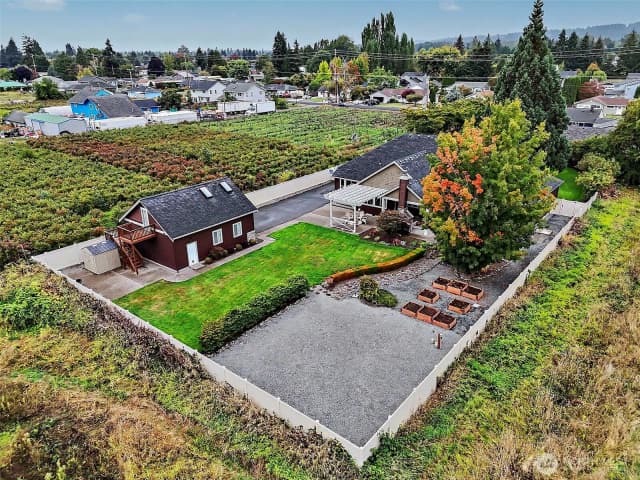 Property photo for 1920 12th Avenue Se, Puyallup photo 4