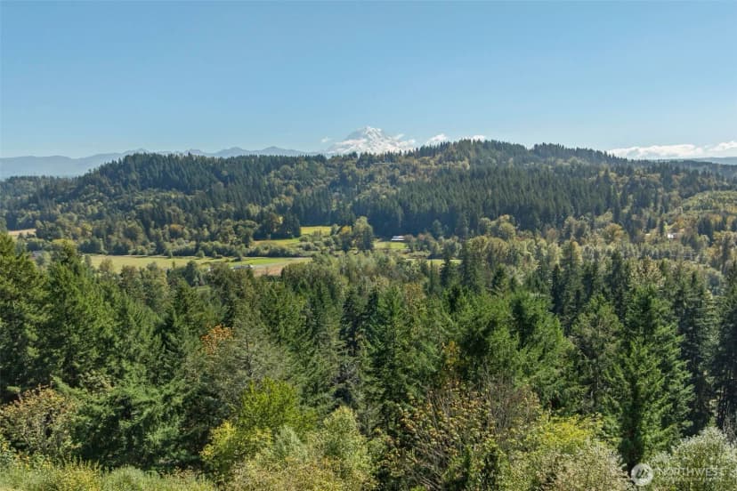Property photo for 22518 Cedarview Drive E, Bonney Lake photo 10