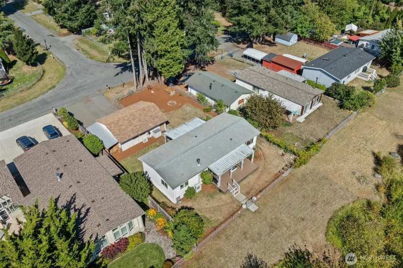 Property photo for 22518 Cedarview Drive E, Bonney Lake photo 28