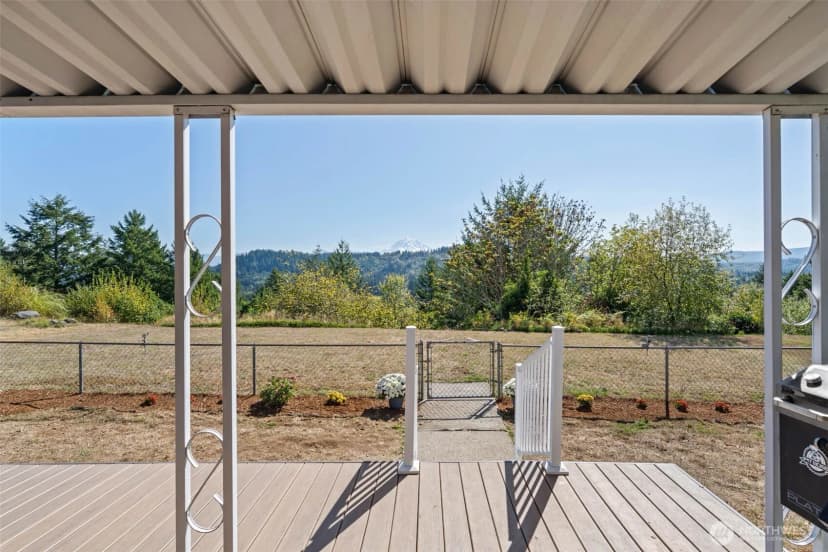 Property photo for 22518 Cedarview Drive E, Bonney Lake photo 8