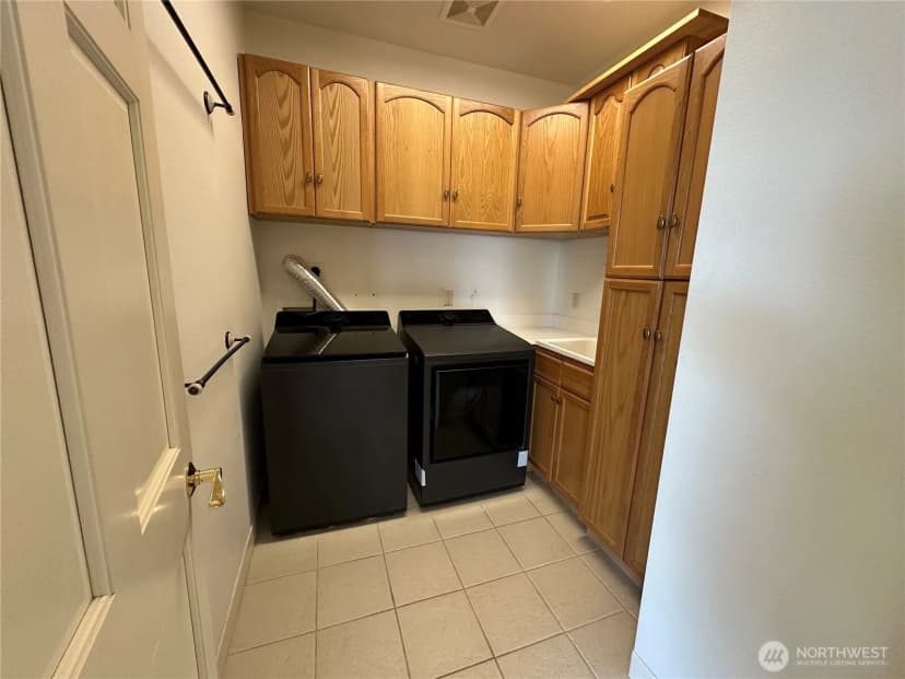 Property photo for 444 Sommerset Road, Woodland photo 15