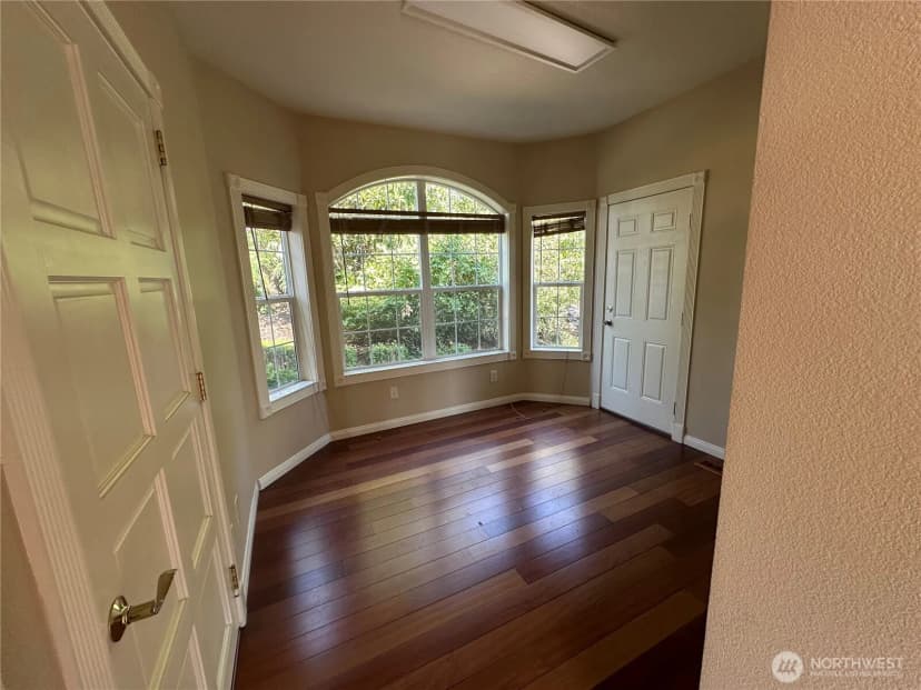 Property photo for 444 Sommerset Road, Woodland photo 10