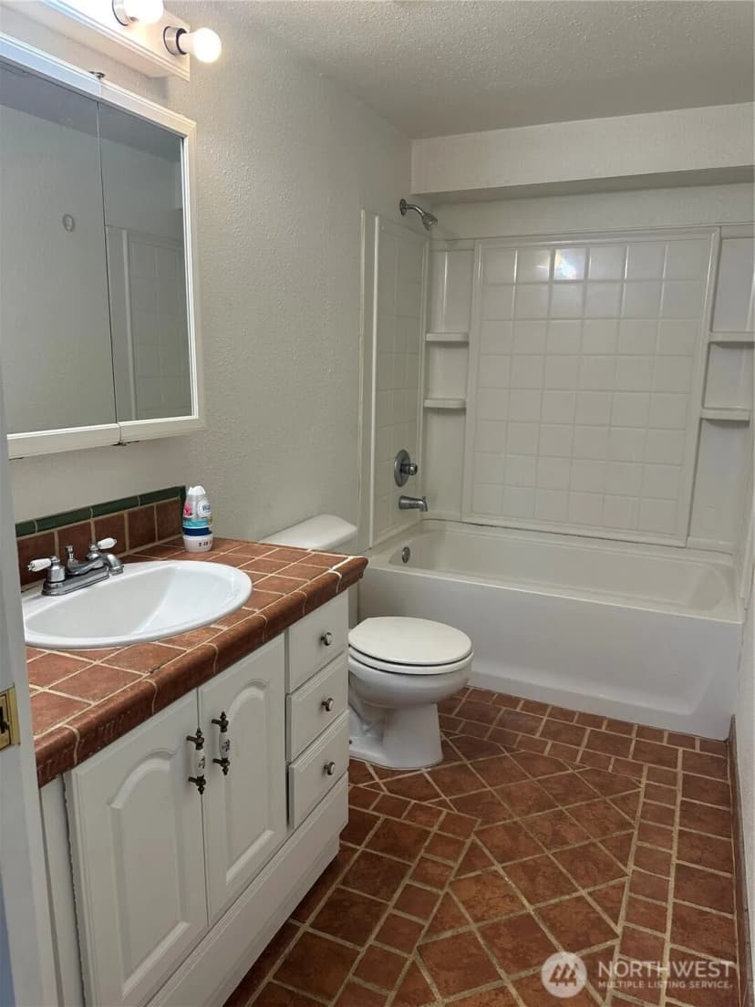 Property photo for 444 Sommerset Road, Woodland photo 22