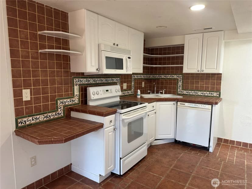 Property photo for 444 Sommerset Road, Woodland photo 21