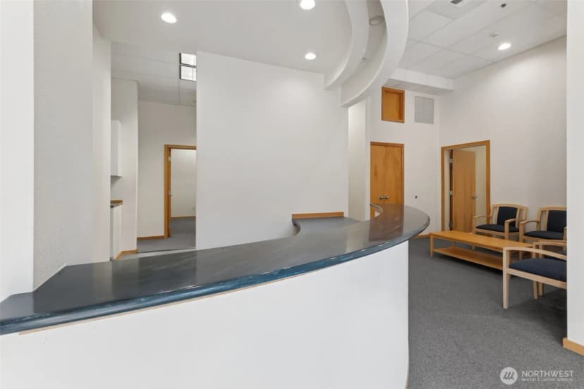 Property photo for 600 S 227th Street #coml, Des Moines photo 3