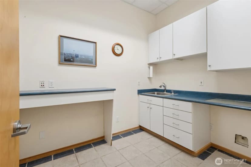 Property photo for 600 S 227th Street #coml, Des Moines photo 8