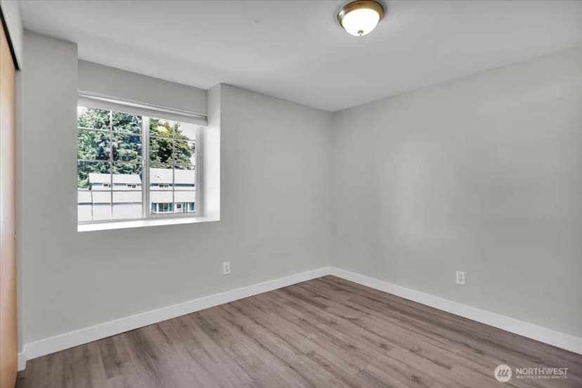 Property photo for 814 291st Street E, Roy photo 21