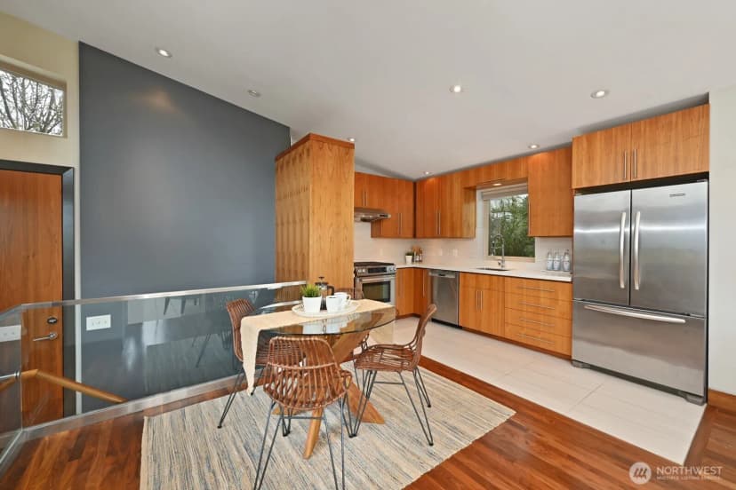 Property photo for 8218 2nd Avenue Ne ##b, Seattle photo 13