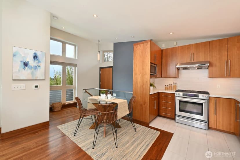 Property photo for 8218 2nd Avenue Ne ##b, Seattle photo 12