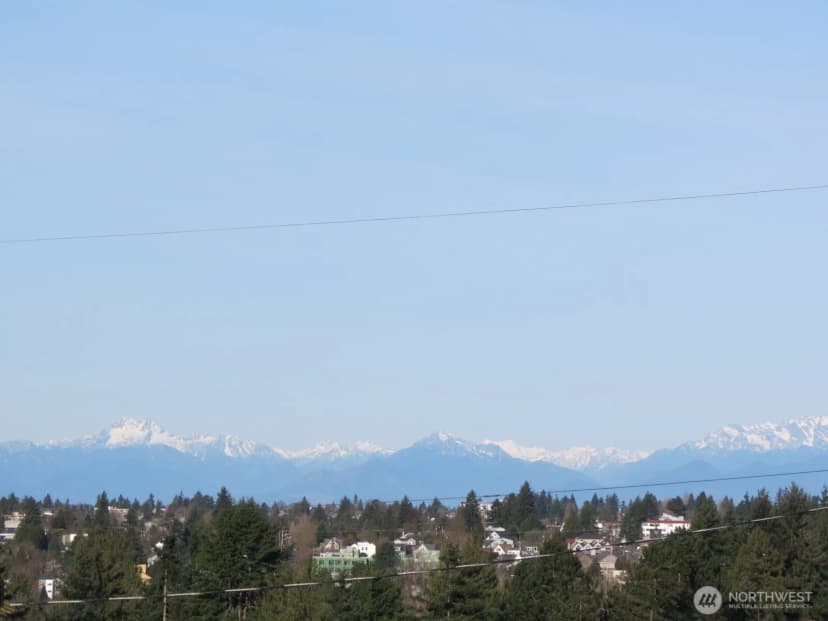 Property photo for 8218 2nd Avenue Ne ##b, Seattle