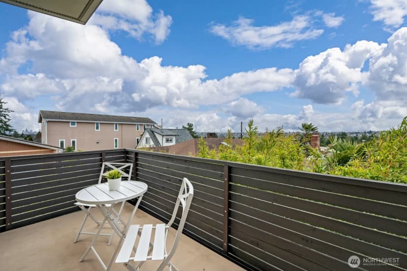 Property photo for 8218 2nd Avenue Ne ##b, Seattle photo 6