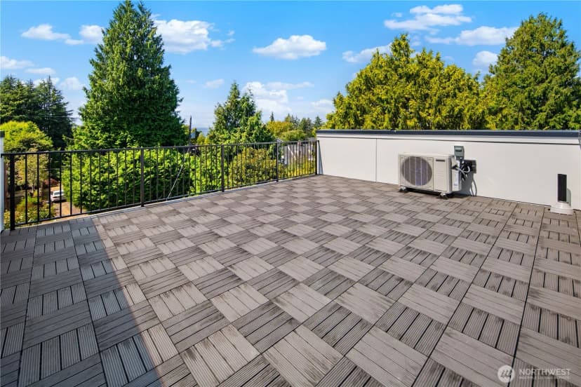 Property photo for 2652 B Nw 95th Street, Seattle photo 15