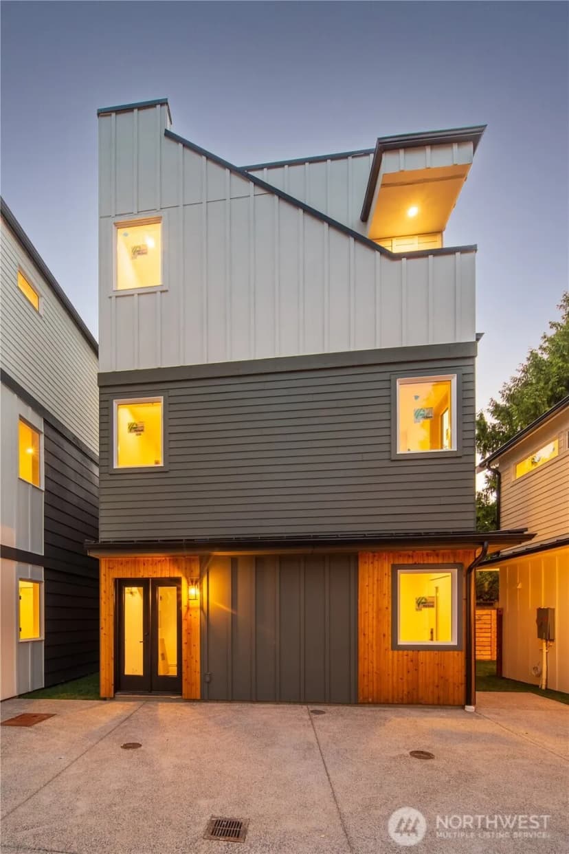 Property photo for 2652 B Nw 95th Street, Seattle photo 19