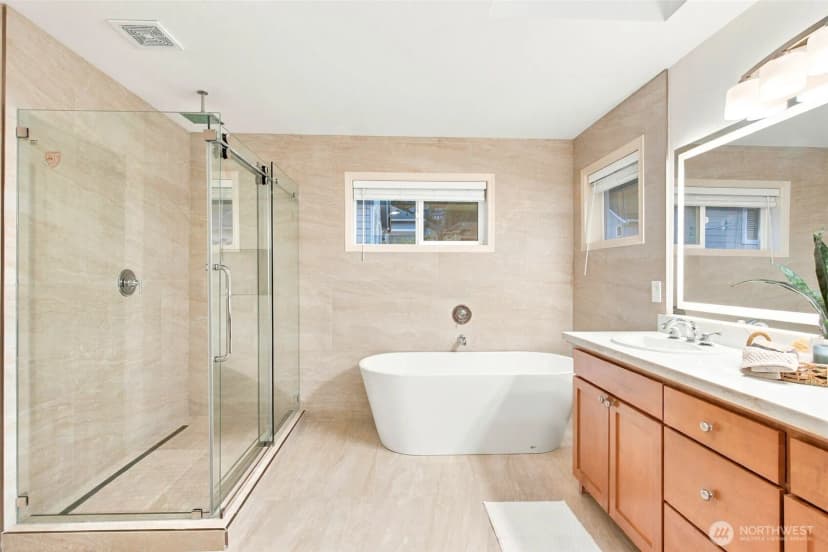 Property photo for 2117 Nw Far Country Lane, Issaquah photo 6