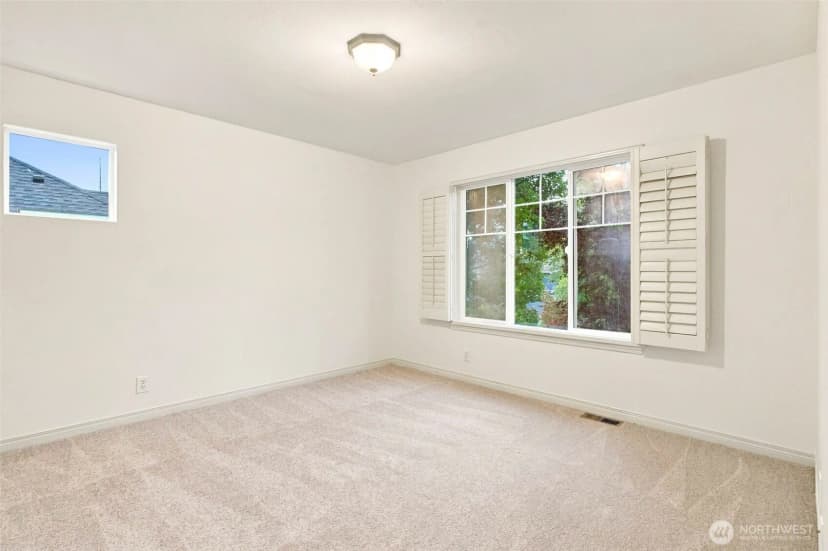 Property photo for 2117 Nw Far Country Lane, Issaquah photo 25