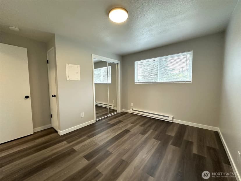 Property photo for 8806 3rd Avenue Se, Everett photo 40