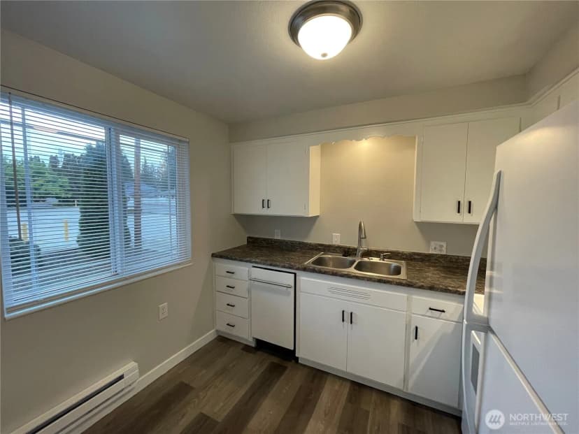 Property photo for 8806 3rd Avenue Se, Everett photo 13
