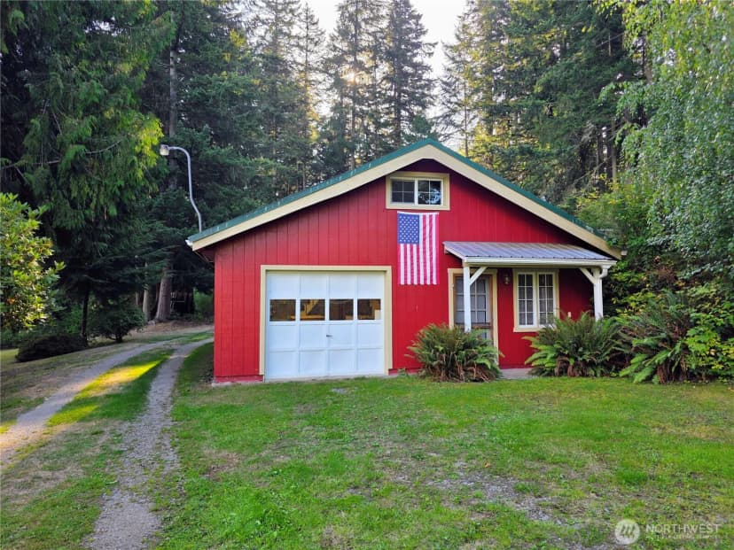 Property photo for 395 Saylor Road, Camano Island photo 8