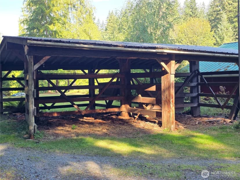 Property photo for 395 Saylor Road, Camano Island photo 15