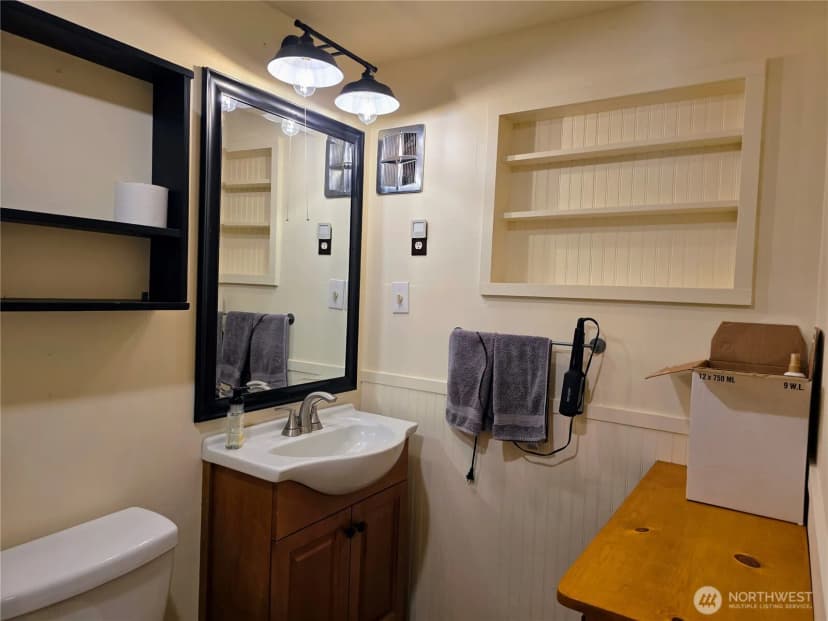 Property photo for 395 Saylor Road, Camano Island photo 39