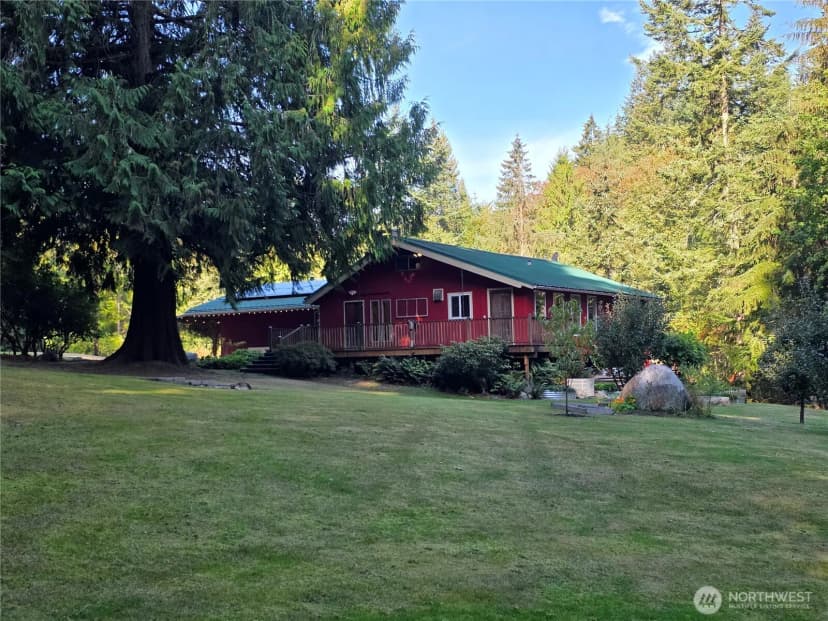 Property photo for 395 Saylor Road, Camano Island photo 5