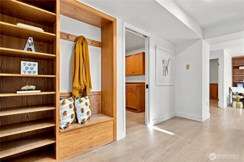Property photo for 17219 Ne 16th Place, Bellevue photo 21