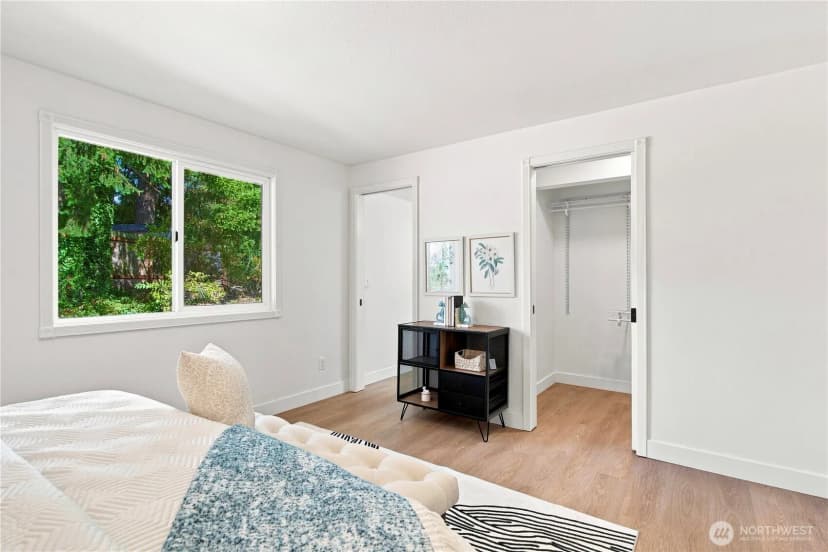 Property photo for 17219 Ne 16th Place, Bellevue photo 14