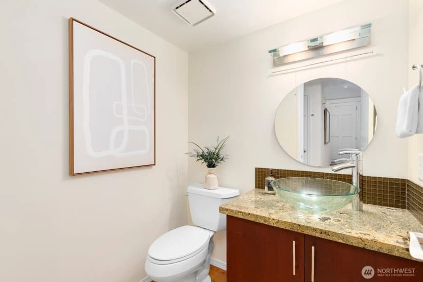 Property photo for 11404 Ne 103rd Street, Kirkland photo 28