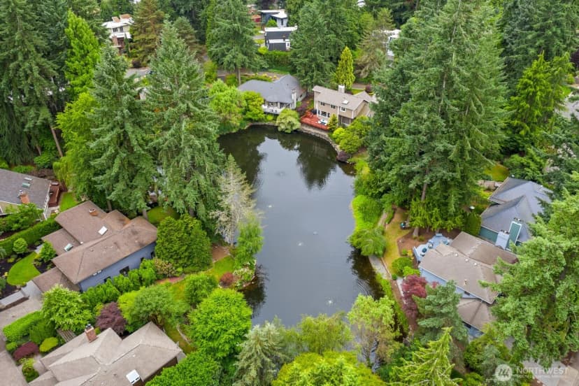 Property photo for 11404 Ne 103rd Street, Kirkland photo 35