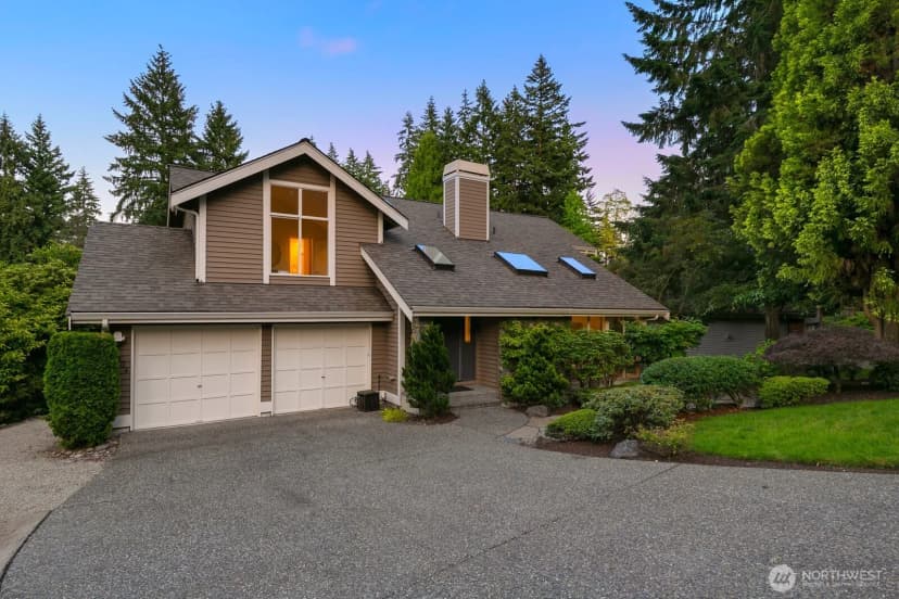 Property photo for 11404 Ne 103rd Street, Kirkland