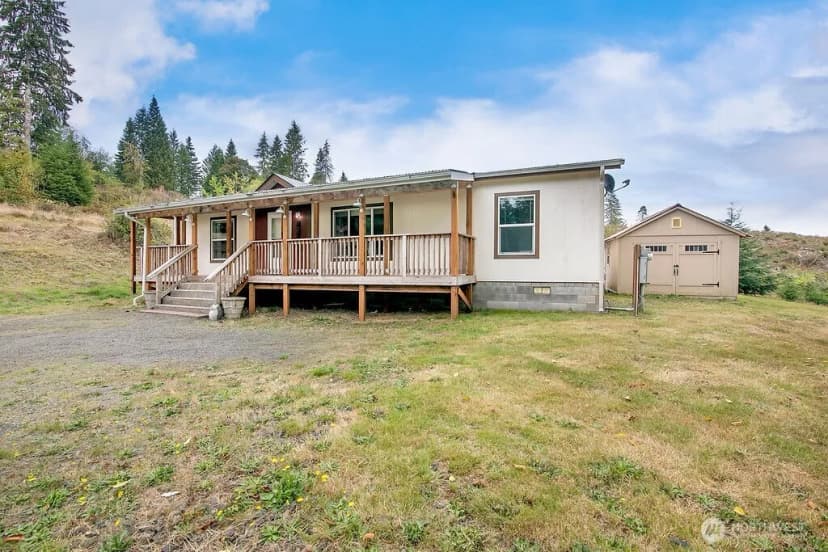 Property photo for 721 Robertson Road, Longview photo 31