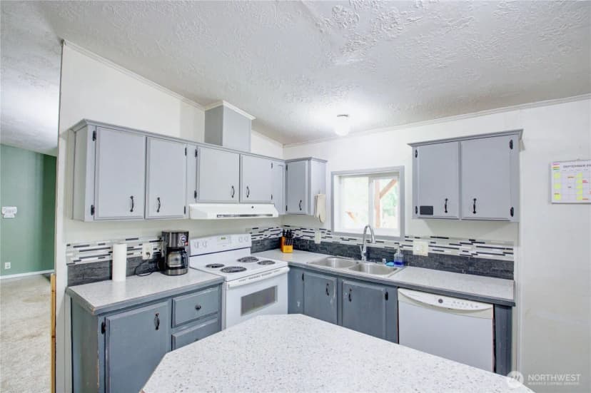 Property photo for 46221 Baker Drive, Concrete photo 14