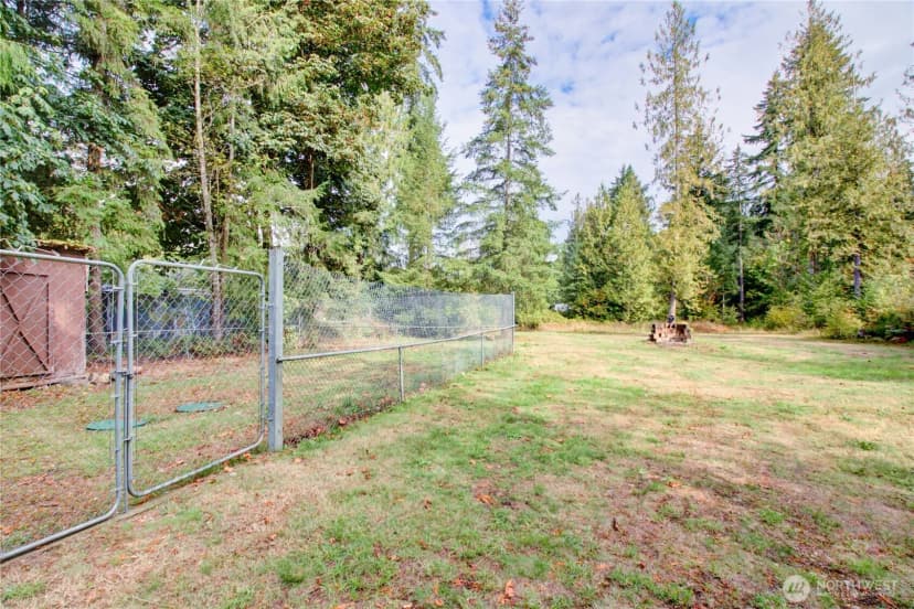 Property photo for 46221 Baker Drive, Concrete photo 30