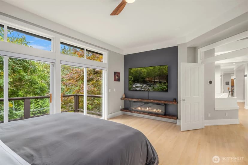 Property photo for 6560 156th Avenue Se, Bellevue photo 18