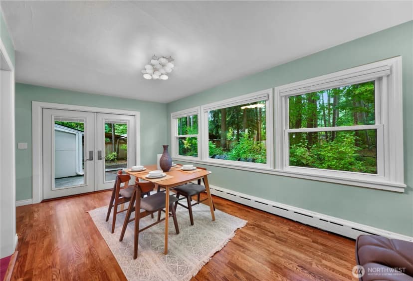 Property photo for 18934 Forest Park Drive Ne, Lake Forest Park photo 9
